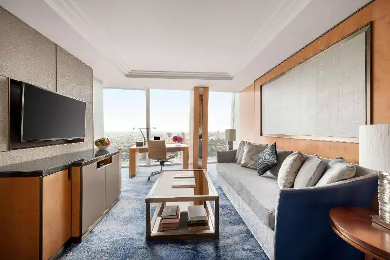 Premium Suite, Shangrila The Shard, London
