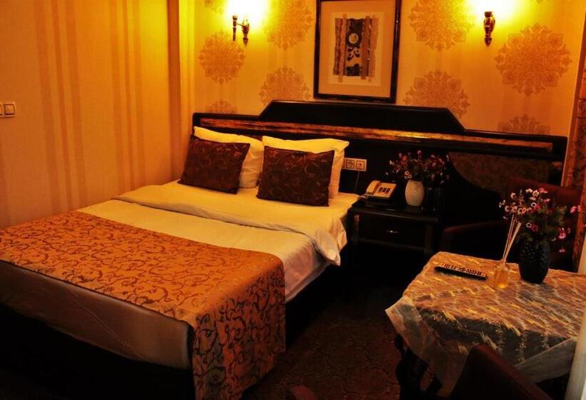 اتاق استاندارد یک نفره, Sultanahmet Park