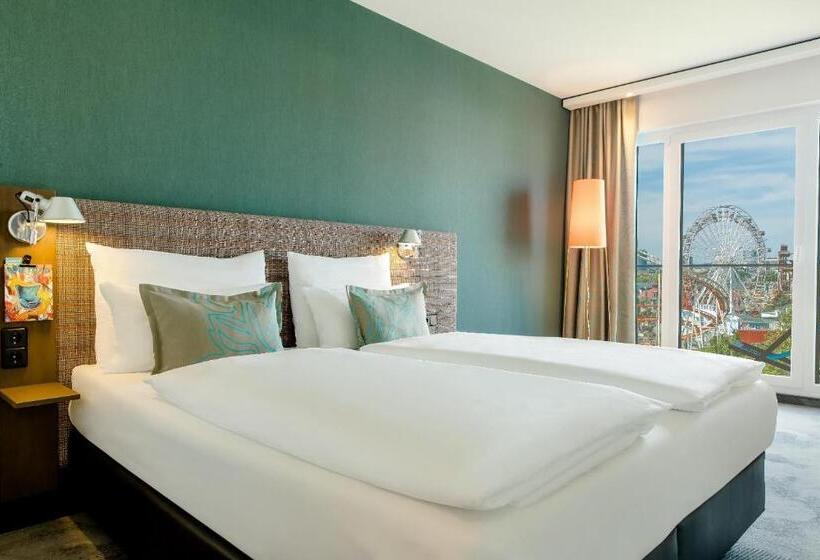 스탠다드 발코니 룸, Motel One Wien Prater