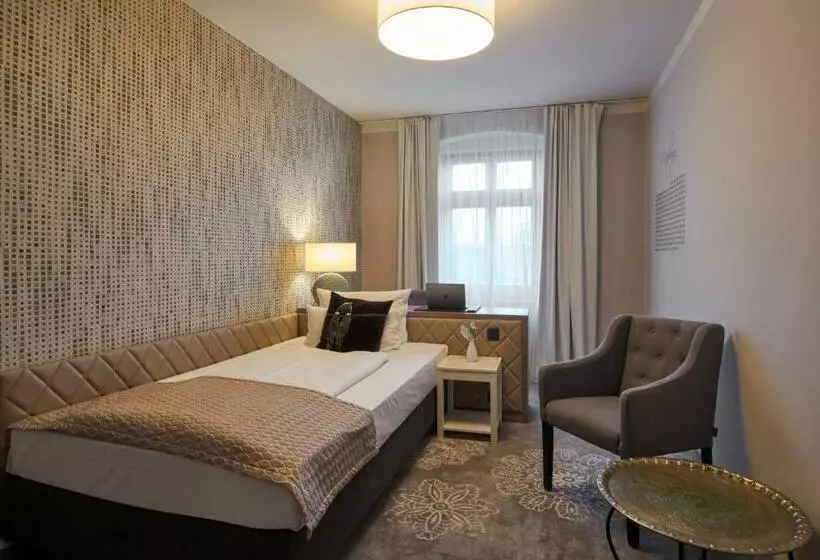 スタンダードシングルルーム, Via Regia   Vias Hotels