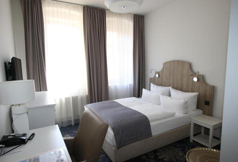 Номер Basic, Via Regia   Vias Hotels