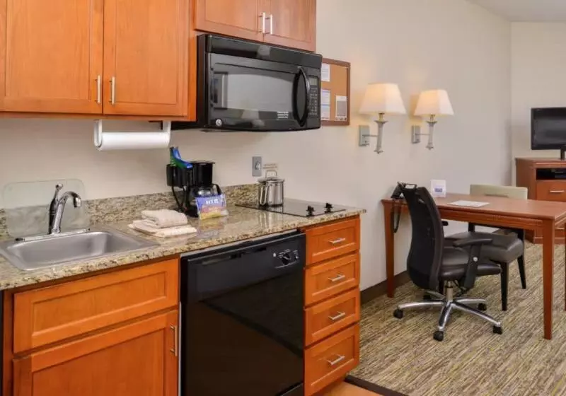 キングサイドベッドのスタンダードワンルーム, Candlewood Suites Abilene, An Ihg