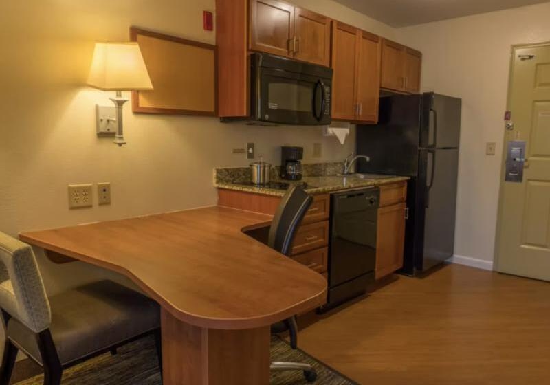 スタンダードスタジオ, Candlewood Suites Abilene, An Ihg