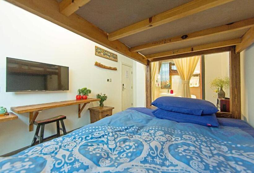 Номер Стандарт с Койками, Old Story Inn Dali Ancient Town