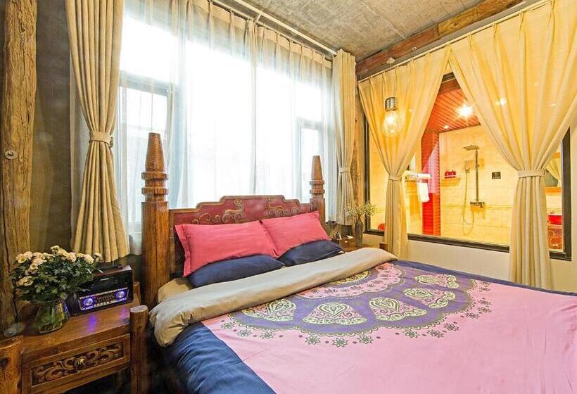 Номер Superior, Old Story Inn Dali Ancient Town