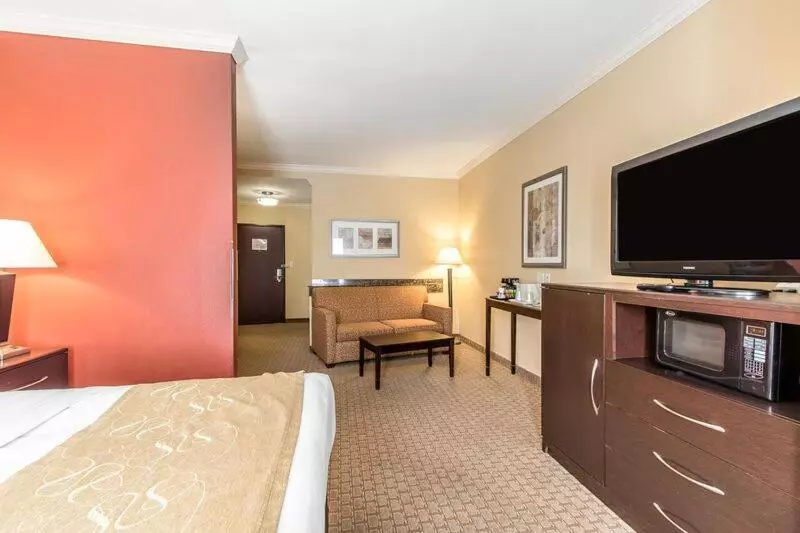 キングサイズベッドのスイートルーム, Comfort Suites Lawton Near Fort Sill