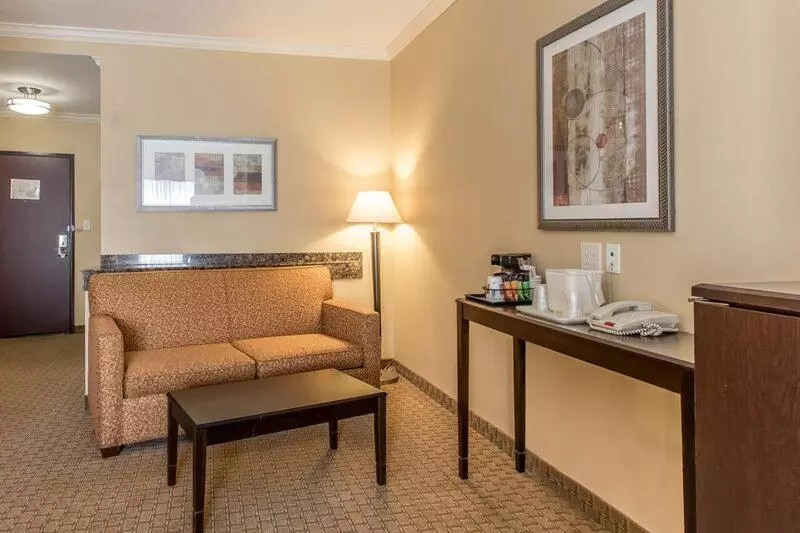 キングサイズベッドのスイートルーム, Comfort Suites Lawton Near Fort Sill