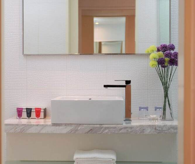 اتاق سوپریور, Dorsett Tsuen Wan Hong Kong