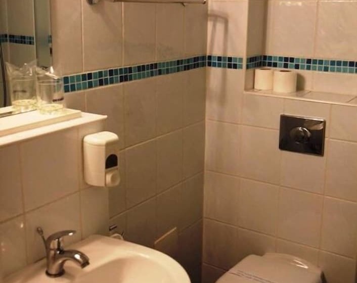 اتاق استاندارد یک نفره, Etn