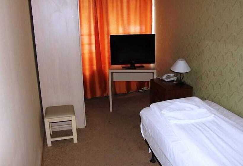 اتاق استاندارد یک نفره, Etn