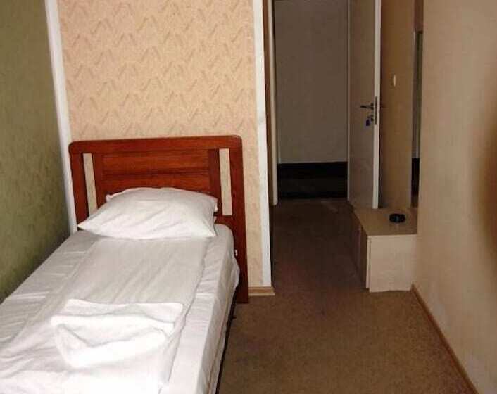 اتاق استاندارد یک نفره, Etn