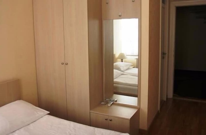 اتاق استاندارد, Etn