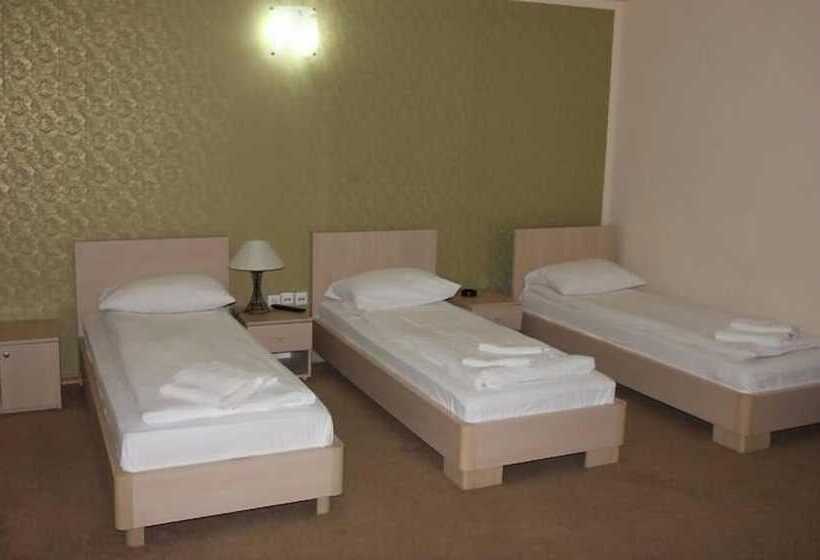 اتاق خانوادگی, Etn