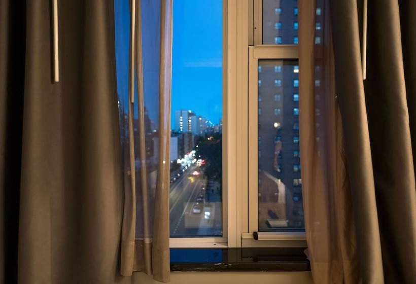 适合残疾人士使用的套间, Madison Les