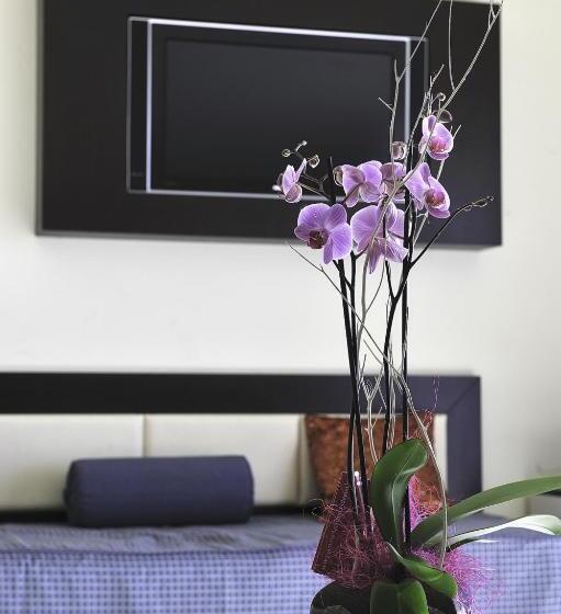 디럭스 룸, Marinella