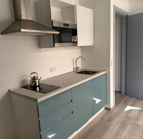 패밀리 스튜디오, Marinella