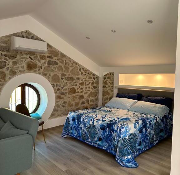 패밀리 스튜디오, Marinella