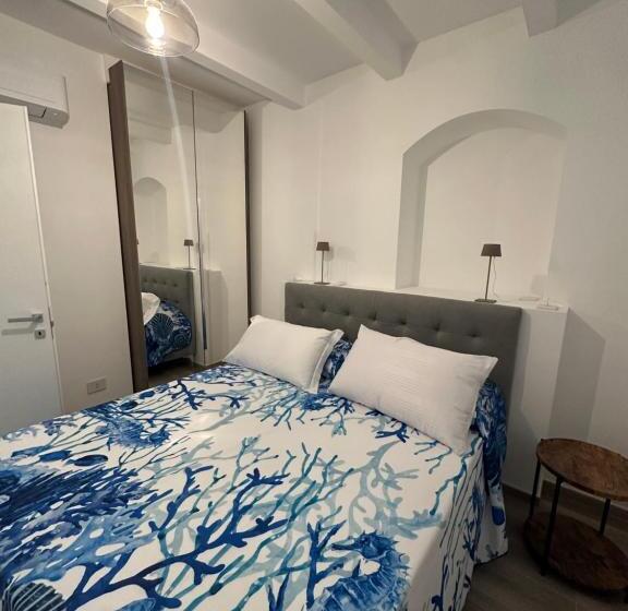 1침실 클래식 아파트, Marinella