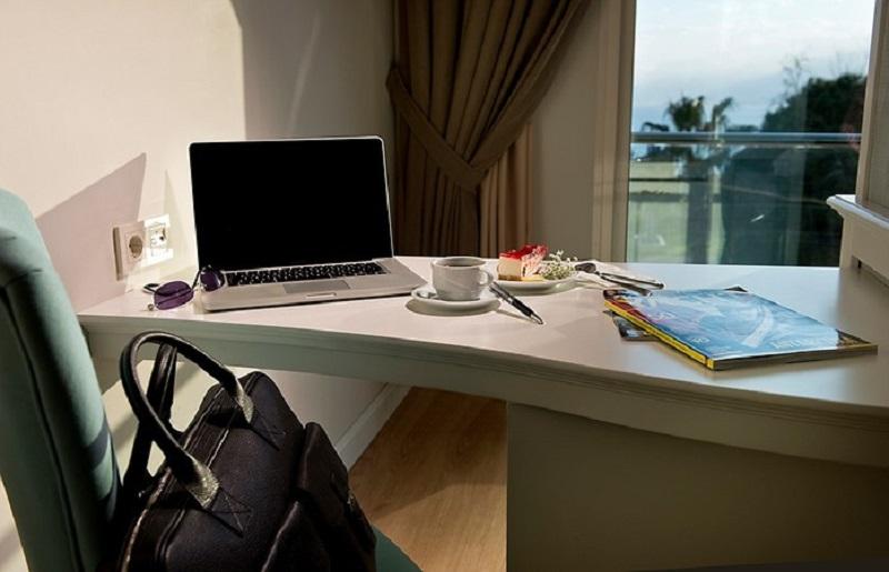 اتاق لوکس با چشمانداز دریا, Prime Boutique