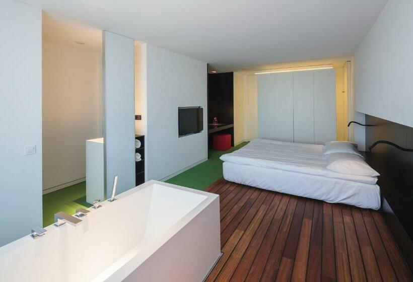 חדר סטנדרט, Privo