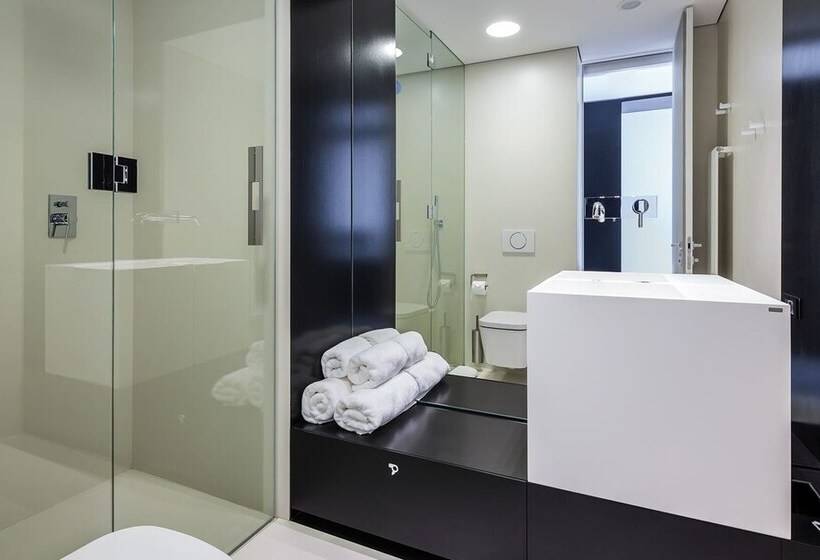 חדר סטנדרט, Privo