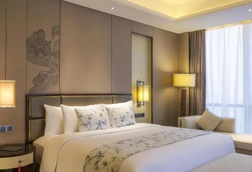 Suite Ejecutiva Cama King, Pullman Weifang