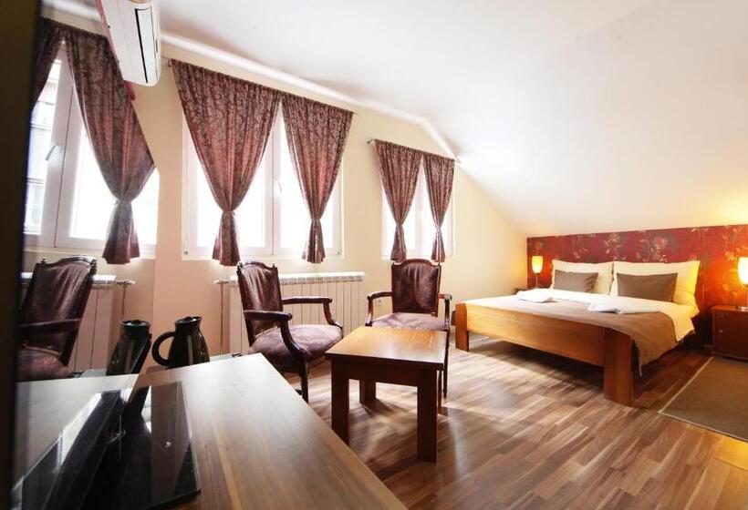 غرفة كومفورت, Rooms Konak Mikan