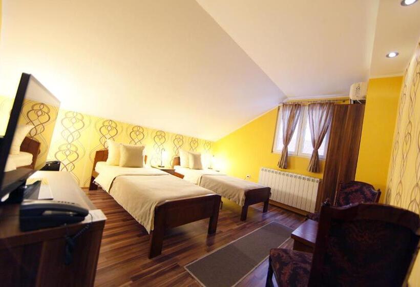 غرفة قياسية, Rooms Konak Mikan