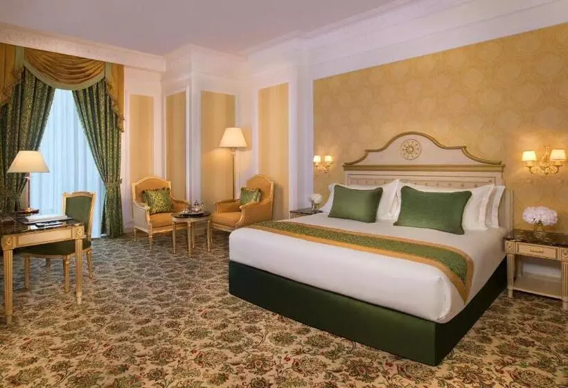 デラックスルーム, Royal Rose Abu Dhabi, A Curio By Hilton Affiliated