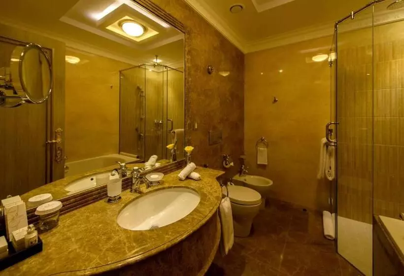 スイート, Royal Rose Abu Dhabi, A Curio By Hilton Affiliated