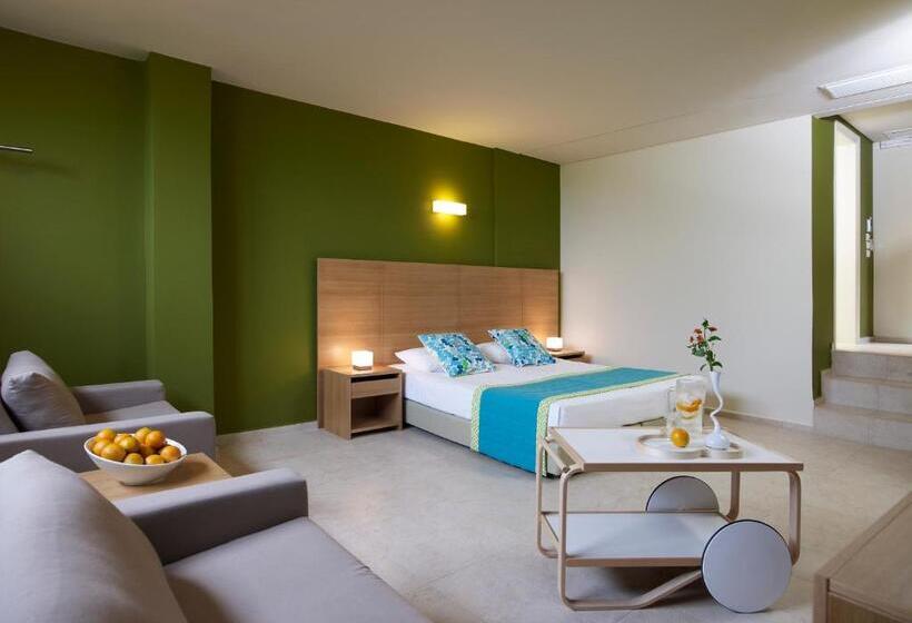 اتاق استاندارد با چشم‌انداز باغ, Thalatta Seaside