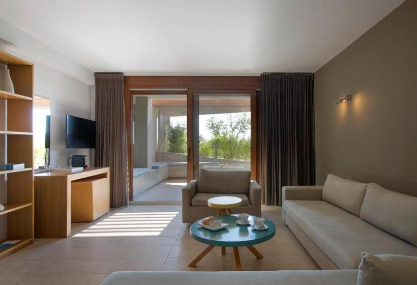 سوییت خانوادگی, Thalatta Seaside