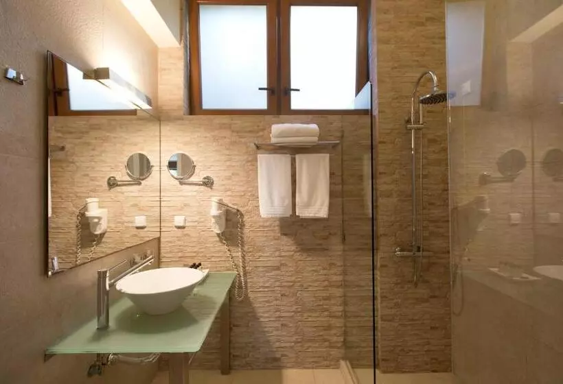 Suite Familiale, Thalatta Seaside