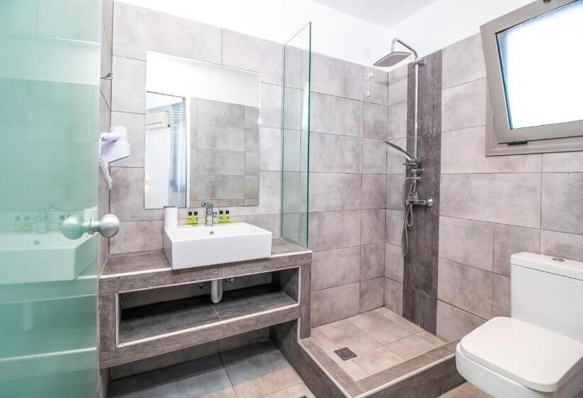2 Bedroom Apartment Garden View, Hillside Studios & Apartments