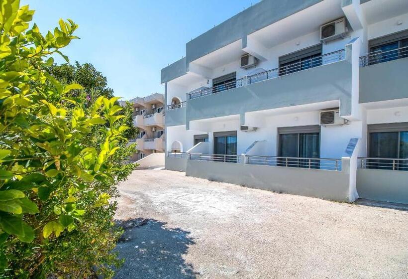 庭の見えるジュニアスイート, Hillside Studios & Apartments