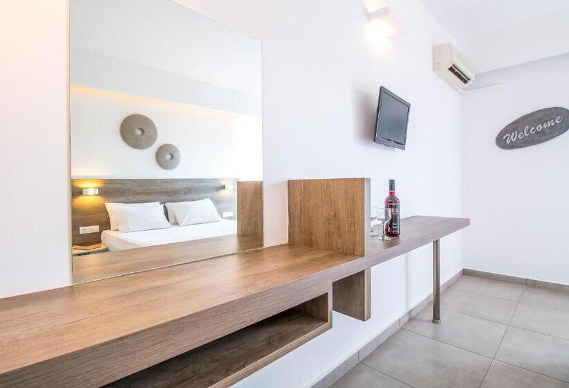 庭の見えるジュニアスイート, Hillside Studios & Apartments