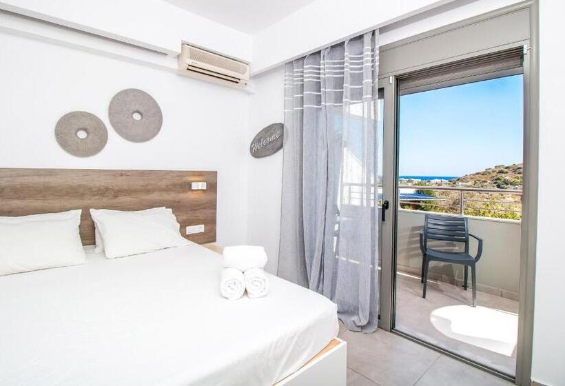 庭の見えるジュニアスイート, Hillside Studios & Apartments