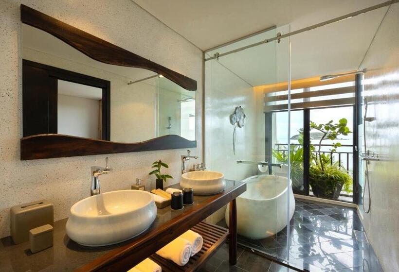 اتاق لوکس با چشم‌انداز دریا, Amiana Resort Nha Trang