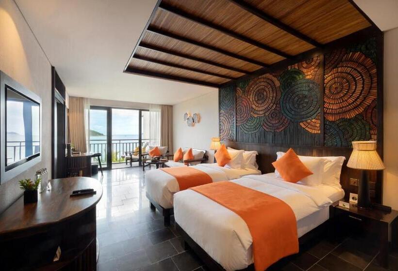 اتاق لوکس با چشمانداز دریا, Amiana Resort Nha Trang