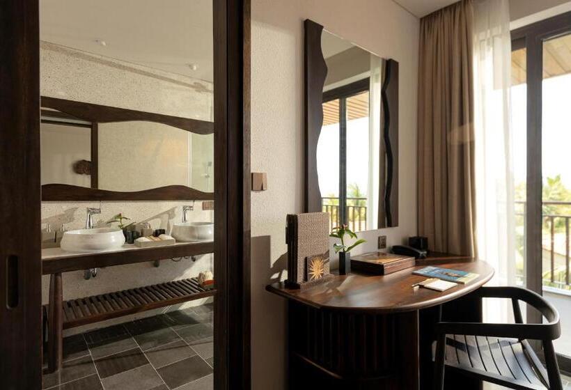 اتاق لوکس با چشمانداز باغ, Amiana Resort Nha Trang