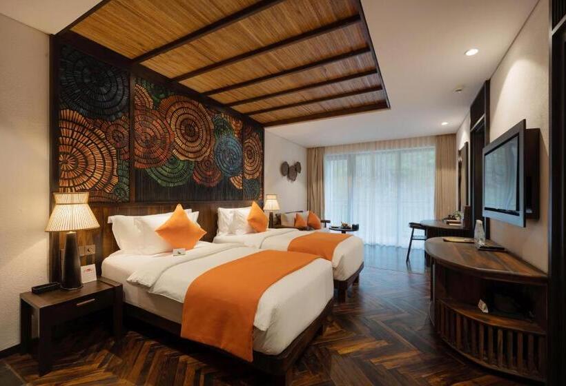 اتاق لوکس با چشمانداز باغ, Amiana Resort Nha Trang