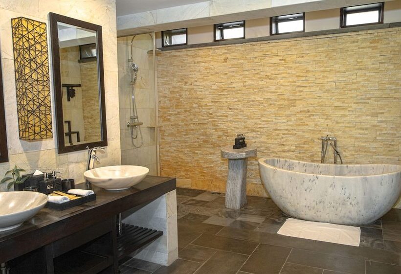 اتاق لوکس با چشم‌انداز باغ, Amiana Resort Nha Trang