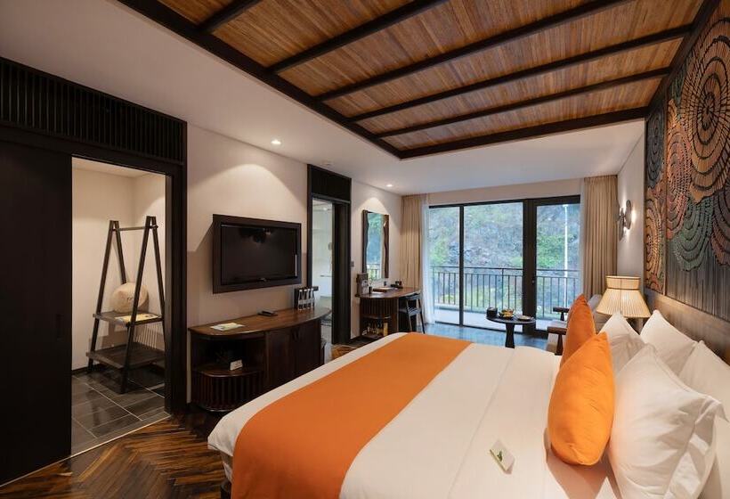 Deluxe Room Mountain View, Amiana Resort Nha Trang