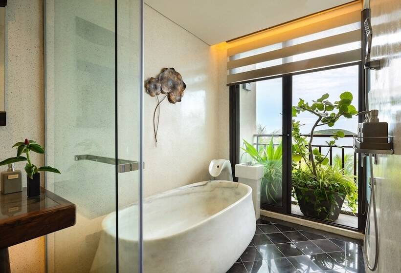 اتاق لوکس با چشمانداز دریا, Amiana Resort Nha Trang