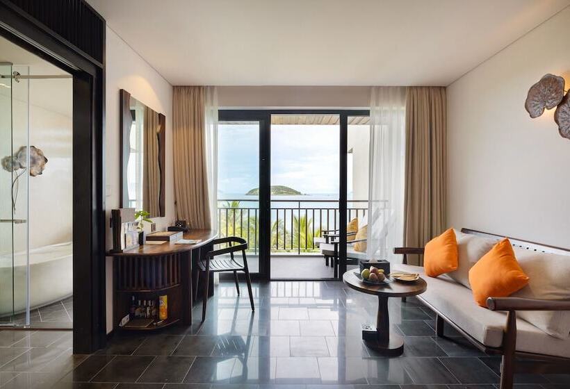 اتاق لوکس با چشمانداز دریا, Amiana Resort Nha Trang