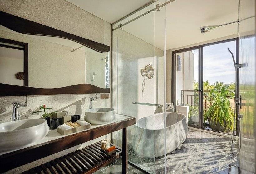 اتاق لوکس با چشمانداز باغ, Amiana Resort Nha Trang