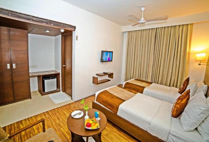 标准间, Clarks Collection Bhavnagar