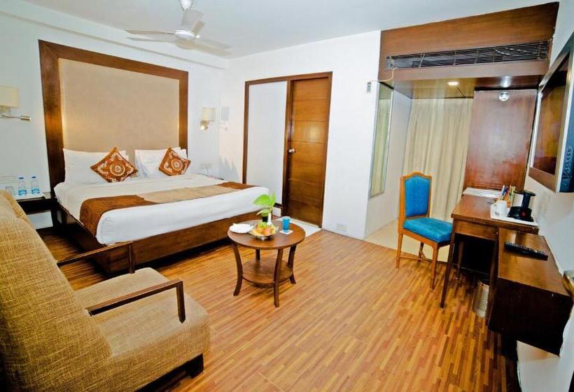 豪华房间, Clarks Collection Bhavnagar