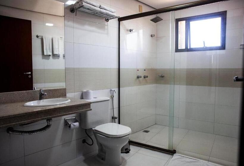 غرفة ديلوكس, D'luca