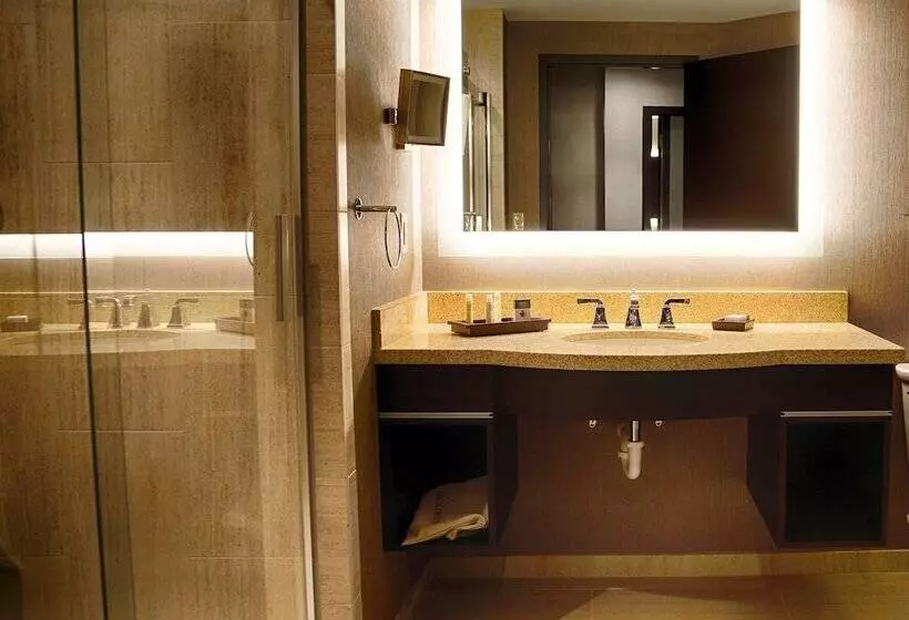 ２ダブルベッドのスタンダードルーム, Doubletree By Hilton Lawrenceburg